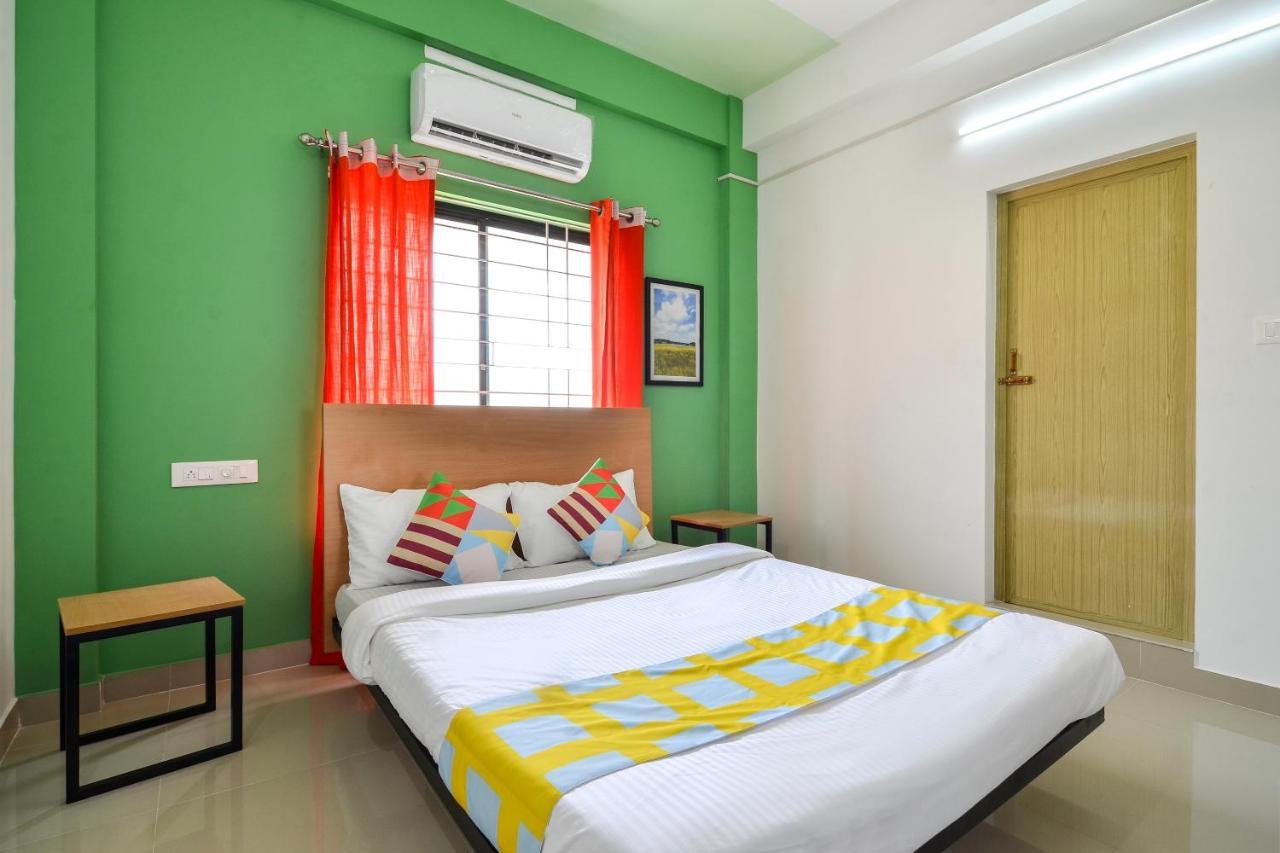 Oyo Home 81801 Akash Villa Trippapur Екстериор снимка