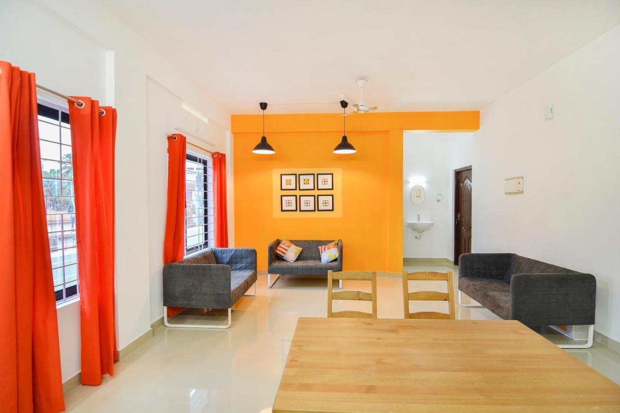 Oyo Home 81801 Akash Villa Trippapur Екстериор снимка
